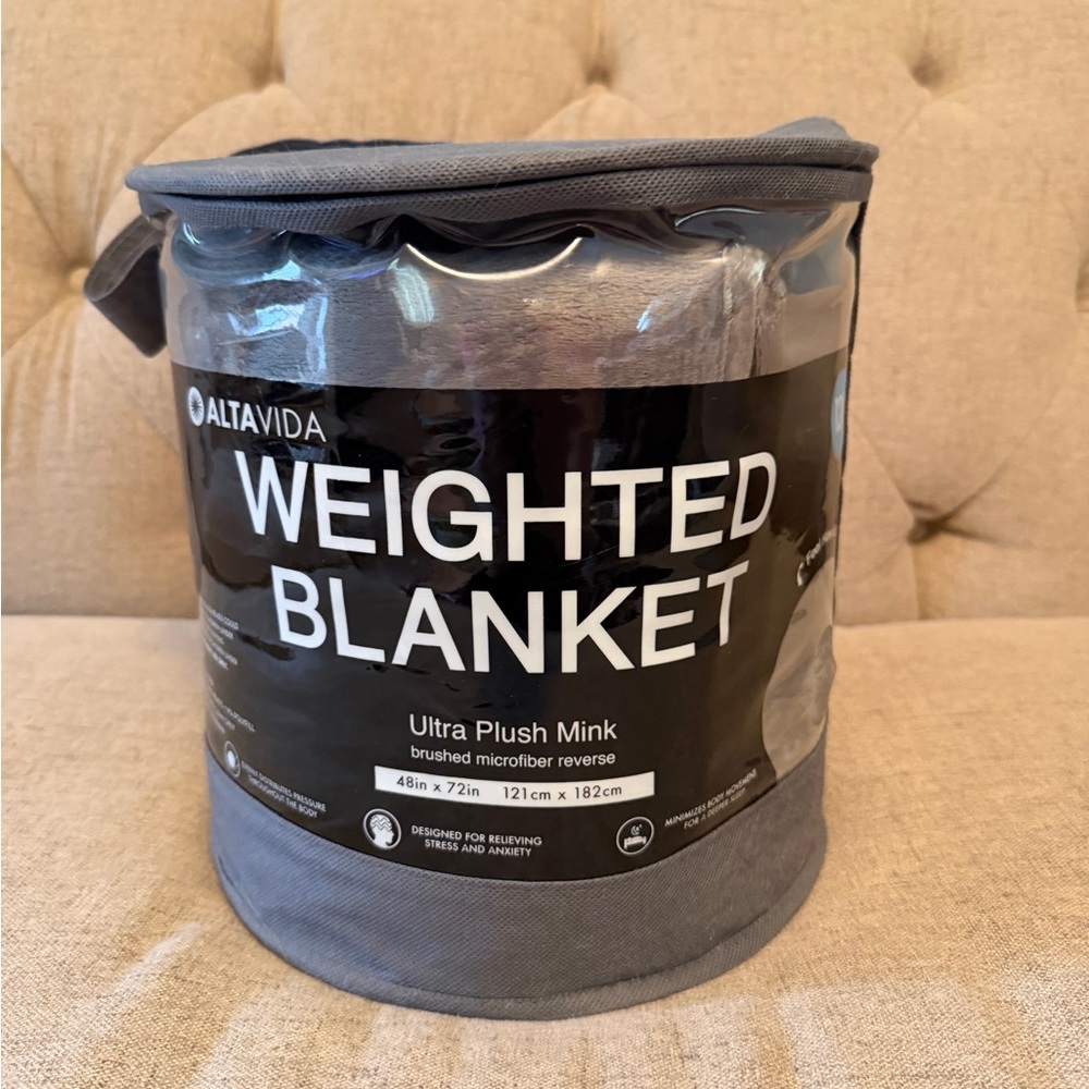 Altavida Weighted Blanket Ultra Plush Mink 48” x 72” – New